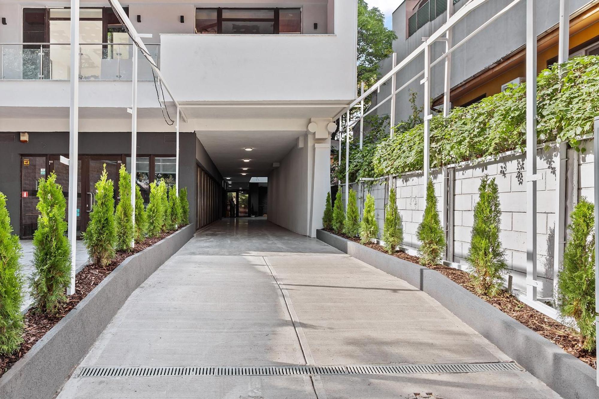 Uni88 Apartments Букурещ Екстериор снимка